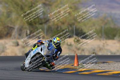 media/Nov-06-2022-SoCal Trackdays (Sun) [[208d2ccc26]]/Turn 6 (145pm)/